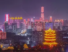 武汉三镇内部会议纪要流出——转会期门线救险,社区盾使命明确,球队文化再被提及 武汉三镇内部会议纪要流出——转会期门线救险,社区盾使命明确,球队文化再被提及